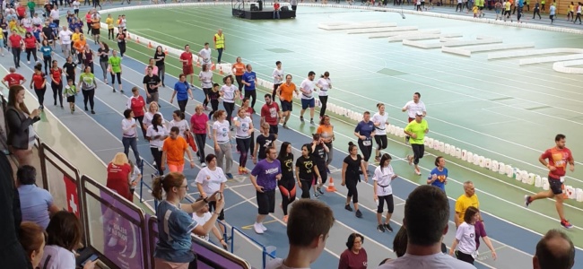 nvl-leden-rennen-tijdens-de-relais-pour-la-vie-luxemburg-2019